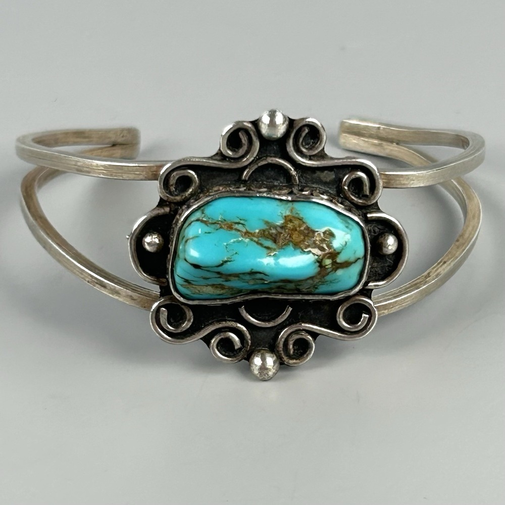 Navajo Chunky Turquoise Silver Cuff Bracelet Mid Century Scrollwork 20.95g